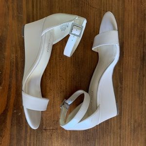 Nude Nine West Phonecall Wedge Sandals Sz 7.5